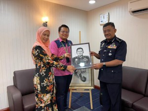 Bersama Bekas KP Melaka