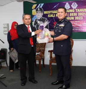 PENYAMPAIAN CENDERAHATI KEPADA KETUA POLIS TERENGGANU OLEH PENGERUSI PACSU TERENGGANU